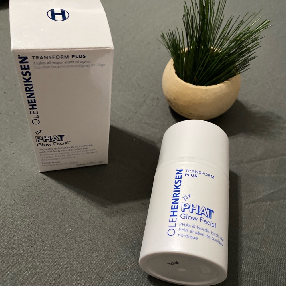 OleHenrikson Phat Facial Glow